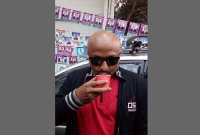 নির্বাচনের গরমে কফি খান আরামে: নায়ক রুবেল