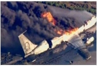 ওয়াশিংটনে বিমান বিধ্বস্ত, সব আরোহী নিহত