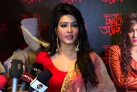 নায়িকা মাহিয়া মাহিকে শোকজ