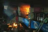 গুলশানে ডিসিসি মার্কেটে ভয়াবহ আগুন