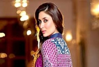 গুরুতর অভিযোগে কারিনার ভক্ত গ্রেফতার