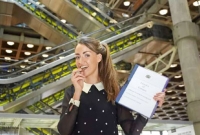 ১, ২ কোটি নয়, এই মহিলার জিভের দাম ৮ কোটি টাকা!