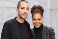 ৫০ বছর বয়সে মা হলেন এই অভিনেত্রী