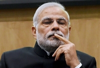  চাপে নরেন্দ্র মোদী