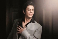 সেই শ্লীলতাহানি নিয়ে এবার মুখ খুললেন শাহরুখ