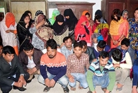 হঠাৎ আবাসিক হোটেলে অভিযান, আটক ২৪ যুবক-যুবতী