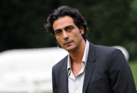 আচমকা বিজেপি অফিসে অর্জুন রামপাল!