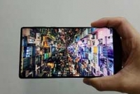 এই ফোনটি দেখলে না কিনে থাকতে পারবেন না!