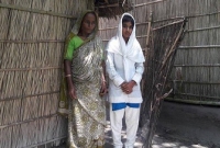 আমি আমার মায়ের চাপে বাড়ি ছাড়তে বাধ্য হয়েছি: রেজিয়া