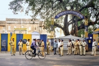 ২৩ বছর পর জেল গেটে মুক্ত বাবাকে দেখে খুশিতে আত্মহারা ছেলের মৃত্যু