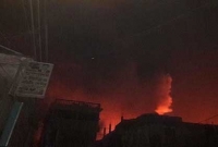 কুমিল্লার দৌলতগঞ্জ বাজারে ভয়াবহ আগুন কুমিল্লার দৌলতগঞ্জ বাজারে ভয়াবহ আগুন