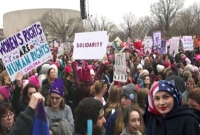 ট্রাম্পের বিরুদ্ধে লাখ লাখ মানুষের বিক্ষোভ, যুক্তরাষ্ট্র উত্তাল