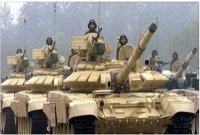 পাকিস্তানি পারমাণবিক হামলার ভয়ে সীমান্তে শত শত ট্যাঙ্ক পাঠাচ্ছে ভারত!