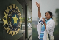 সে কী কাণ্ড! বিরাট কোহলিদের কোচ এখন মমতা