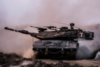 এই প্রথম সিরিয়ায় সাঁজোয়া বহর পাঠাল ট্রাম্প