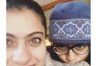  মেয়ে নিশাই সোশ্যাল মিডিয়ায় ট্রোল করল কাজলকে!