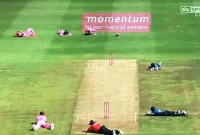 এমন ঘটনা ক্রিকেট মাঠে আগে কখনও ঘটেনি