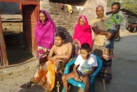 মৃত্যুর অনুমতি চাওয়া মেহেরপুরের সেই পরিবারটির পাশে চীন ও ভারত