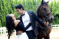 ভালোবাসা দিবস উপলক্ষে প্রেমিকাকে কী দিলেন দেব?