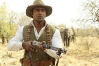 গিলে খেতে আসছে অ্যানাকোন্ডা? জটিল সেই গল্প নায়ক দেবের মুখে