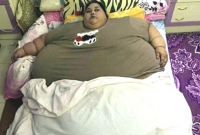 বিশ্বের সবচেয়ে মোটা  ৫০০ কেজি ওজনের এই নারীর ১০টি অজানা তথ্য