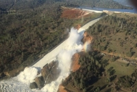 ভয়াবহ বিপর্যয়ের কবলে যুক্তরাষ্ট্র! সর্বোচ্চ বাঁধে ধস, এলাকা ছাড়ছে লক্ষাধিক মানুষ