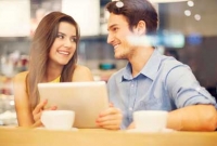 জানেন ডেটিংয়ের জন্য কেমন সঙ্গী খোঁজেন পুরুষ কিংবা মহিলারা?