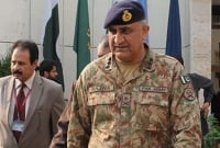 পাকিস্তানী সেনাপ্রধানের ‘ভারতপ্রেম’ নিয়ে তোলপাড়!