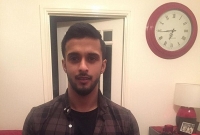 ‘পাসপোর্টে মোহাম্মদ নাম দেখেই আমার দিকে তাকান ওই কর্মকর্তা’