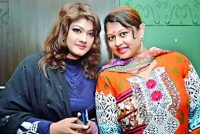  কেমন আছেন নায়িকা মুনমুন ও ময়ূরী?