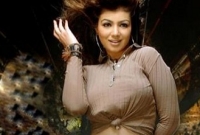 আবারও পর্দায় ফিরছেন আয়েশা টাকিয়া