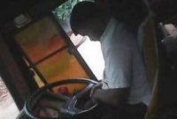 যাত্রীদের বাঁচিয়েই মরলেন হৃদরোগে আক্রান্ত চালক