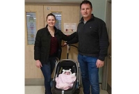 শুনলে চমকে যাবেন, এরপর​ও বেঁচে আছে শিশুটি!