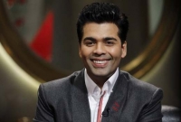 বাবা নন, মা হিসেবেই নাকি ভালো করণ জোহর!