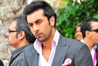 ১ সপ্তাহের জন্য জেলে যাচ্ছেন রণবীর! জানলে হতবাক হবেন