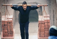 নতুন চমক নিয়ে ভক্তদের সামনে হাজির হচ্ছেন সালমান খান