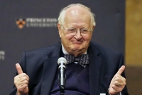 বসবাসের জন্য আমেরিকার চেয়ে ভালো বাংলাদেশ: আমেরিকান নোবেলজয়ী