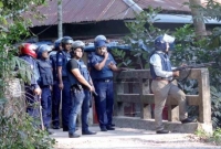 সীতাকুণ্ডে জঙ্গি আস্তানায় অভিযান,  জঙ্গি দম্পতি আটক