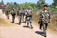 কাশ্মির, পাকিস্তান ও জাপানকে খুঁজছে ভারতের পুলিশ