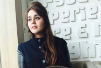 সোশ্যাল মিডিয়ায় ঝড় তোলা এই সুন্দরী আসলে কে?