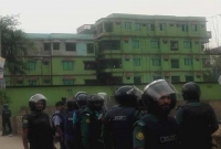 জঙ্গি আস্তানায় অভিযানে নেতৃত্ব দিতে সিলেটে মনিরুল