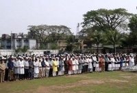 সিলেটজুড়ে কান্না আর্তনাদ, উত্তেজনা ও আতঙ্ক সিলেটজুড়ে কান্না আর্তনাদ, উত্তেজনা ও আতঙ্ক