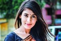 ফের আলোচনায় মেহজাবিন