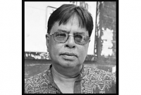 নিয়মিত পাঁচ ওয়াক্ত নামাজ পড়তেন মিজু আহমেদ