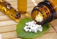 হোমিওপ্যাথি ওষুধ খাওয়ার সময়ে এই ১০টি নিয়ম না মানলে হতে পারে সর্বনাশ