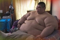  ৫৯৫ কেজির বিশ্বের সবচেয়ে মোটা পুরুষ এখন কেমন আছেন?