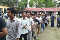'উৎসবমুখর পরিবেশে ভোটগ্রহণ হওয়া দেখে খুব ভালো লাগছে' 'উৎসবমুখর পরিবেশে ভোটগ্রহণ হওয়া দেখে খুব ভালো লাগছে'