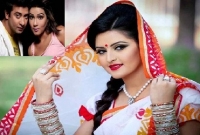  শাকিবকে ছুঁলেন মাহি, অপেক্ষায় পরী!