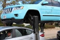 যানজটেও থেমে থাকবে না এই উঁচু গাড়ি!