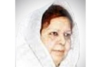 তারেকের শাশুড়ি'র বিরুদ্ধে গ্রেফতারি পরোয়ানা